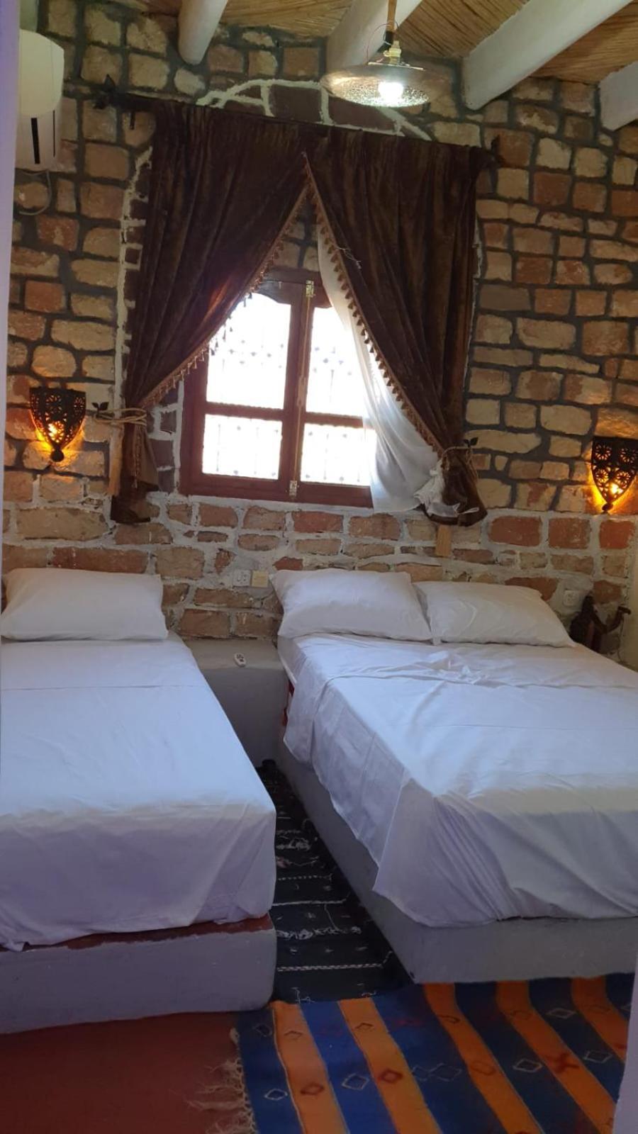Tizi Maison D'Hotes เทเลาท์ ภายนอก รูปภาพ