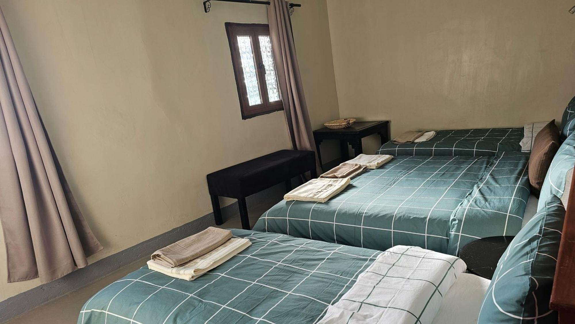 Tizi Maison D'Hotes เทเลาท์ ภายนอก รูปภาพ